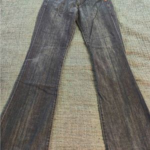 515 Levi’s 32/34